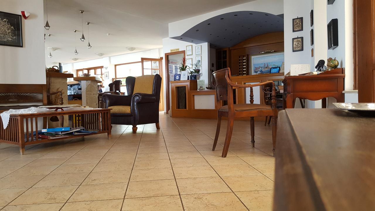 Amazones Village Suites Hersonissos  Exterior foto